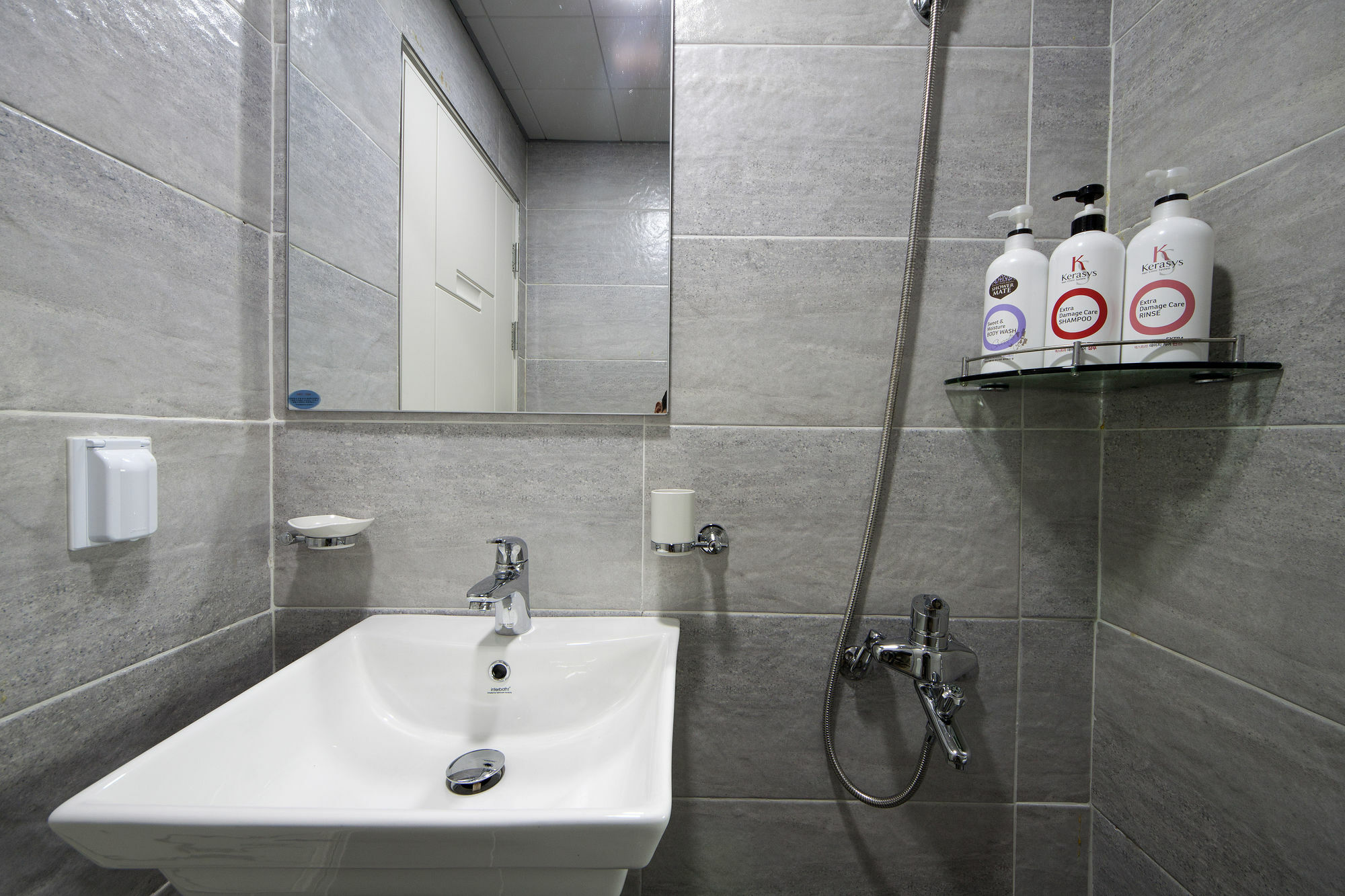 K-Guesthouse Dongdaemun 4 Сеул Екстер'єр фото