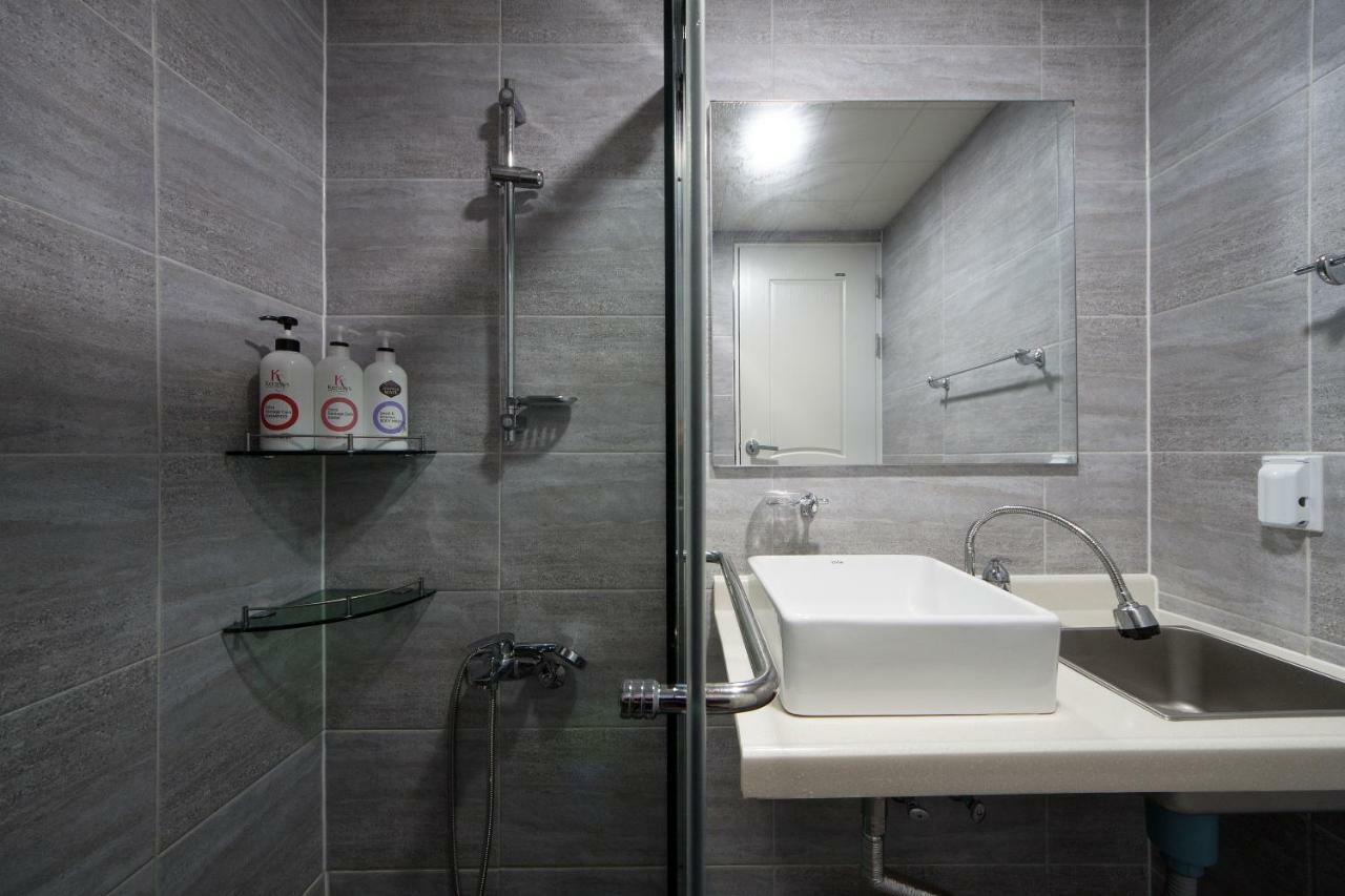 K-Guesthouse Dongdaemun 4 Сеул Екстер'єр фото